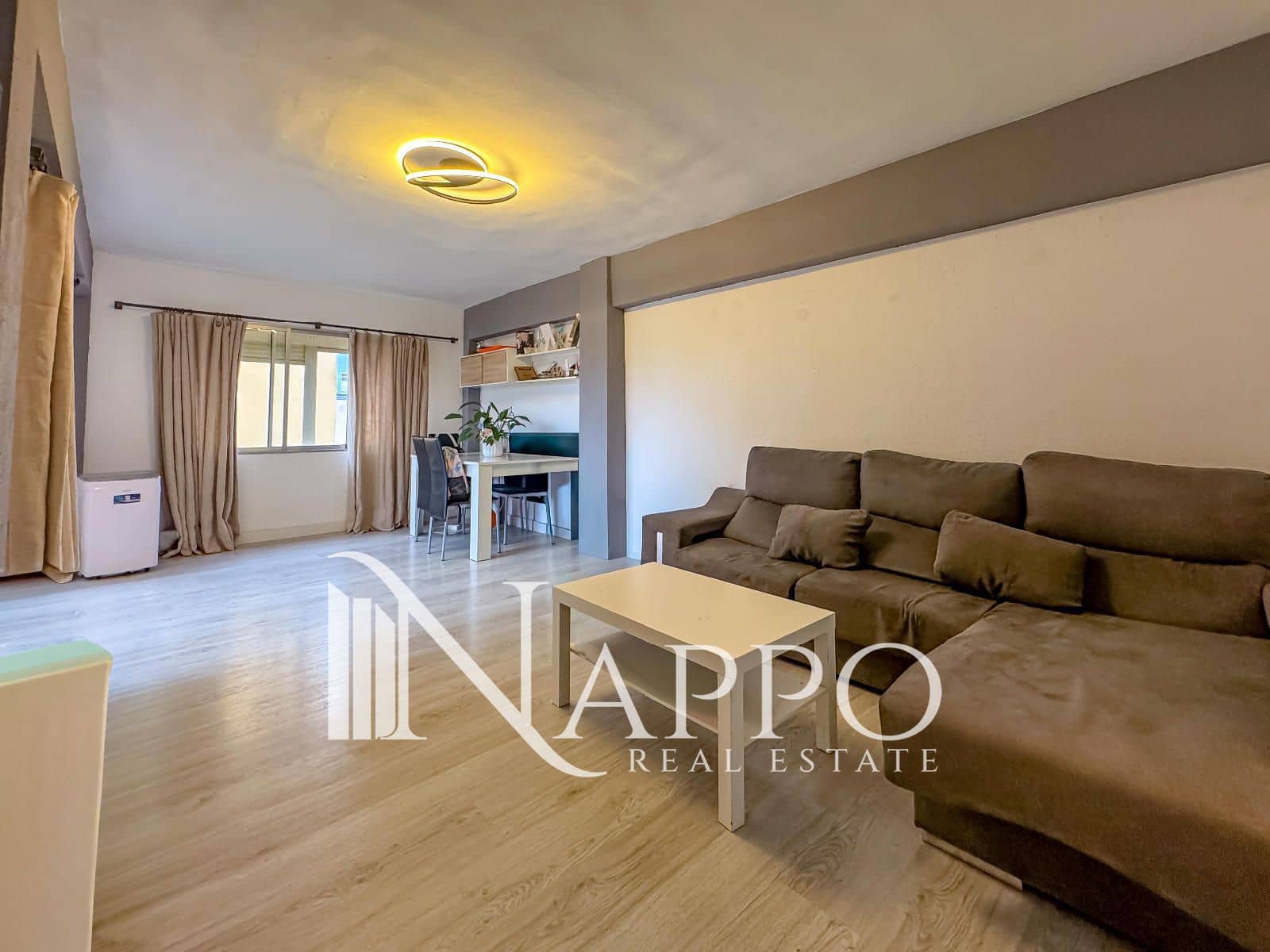 3 slaapkamer Flat te koop in Palma de Mallorca - € 290.000 (Ref: 9402592)