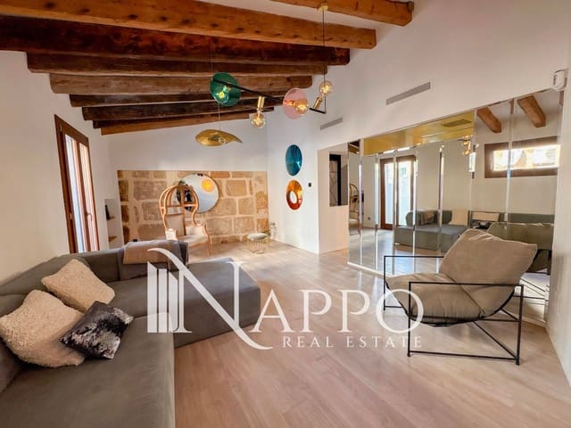 2 bedroom Townhouse for sale in Santa Catalina, Palma de Mallorca with garage - € 1,390,000 (Ref: 9405896)
