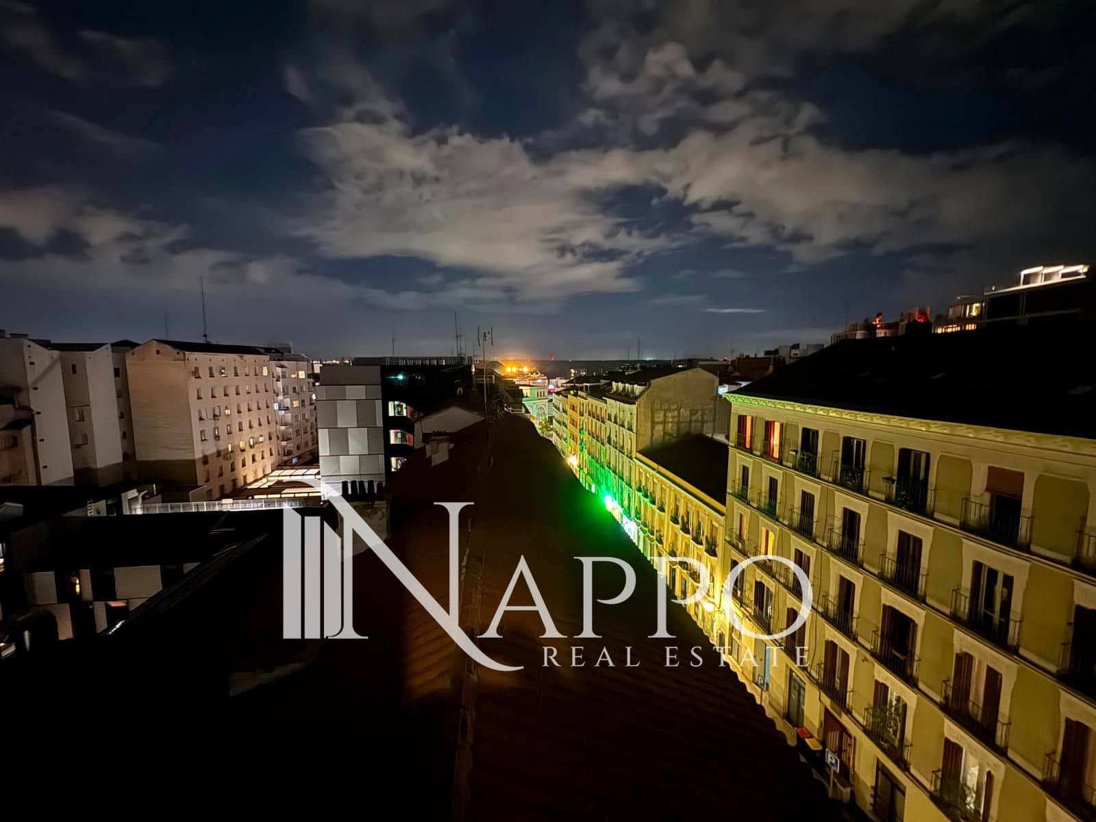 1 slaapkamer Penthouse te koop in Madrid stad - € 299.000 (Ref: 9409205)