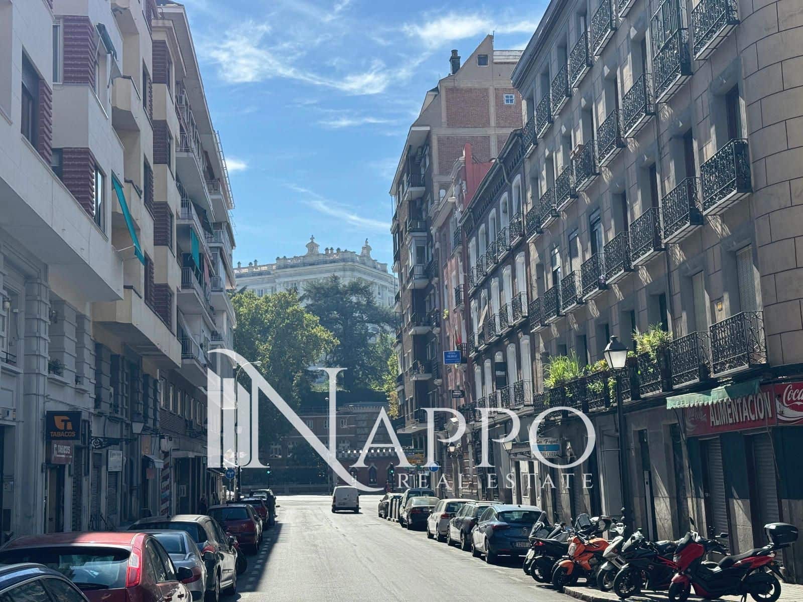 1 slaapkamer Penthouse te koop in Madrid stad - € 299.000 (Ref: 9409205)