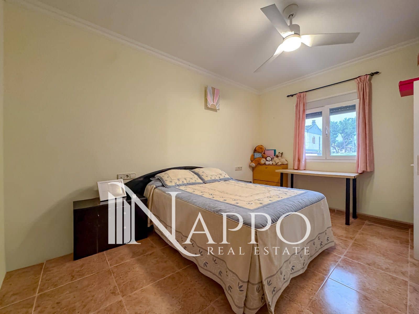 4 soveværelse Villa til salg i Son Ferrer med garage - € 749.000 (Ref: 9410386)