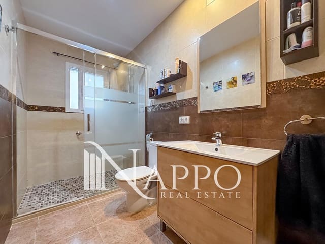 4 soveværelse Villa til salg i Son Ferrer, Calvià med garage - € 749.000 (Ref: 9410386)