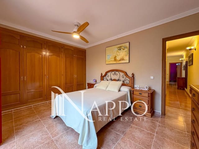 4 soveværelse Villa til salg i Son Ferrer, Calvià med garage - € 749.000 (Ref: 9410386)