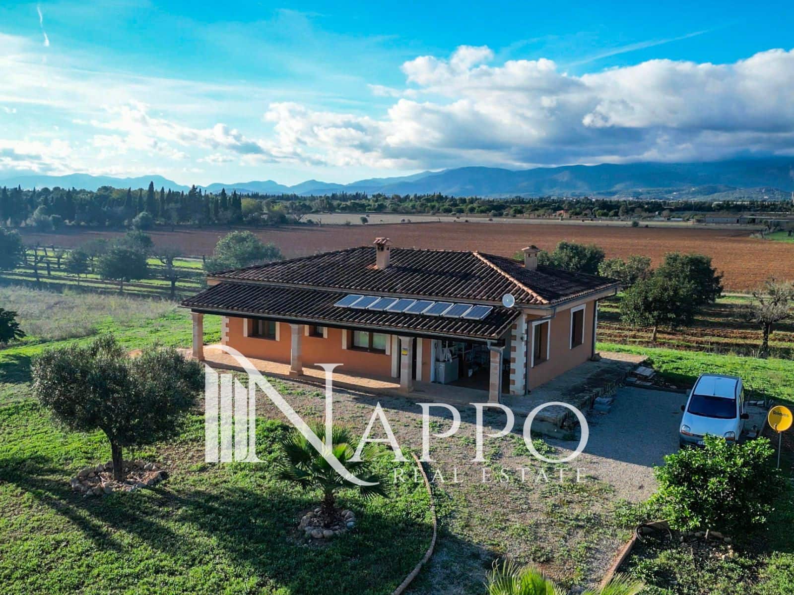 3 slaapkamer Villa te koop in Sencelles - € 590.000 (Ref: 9412688)