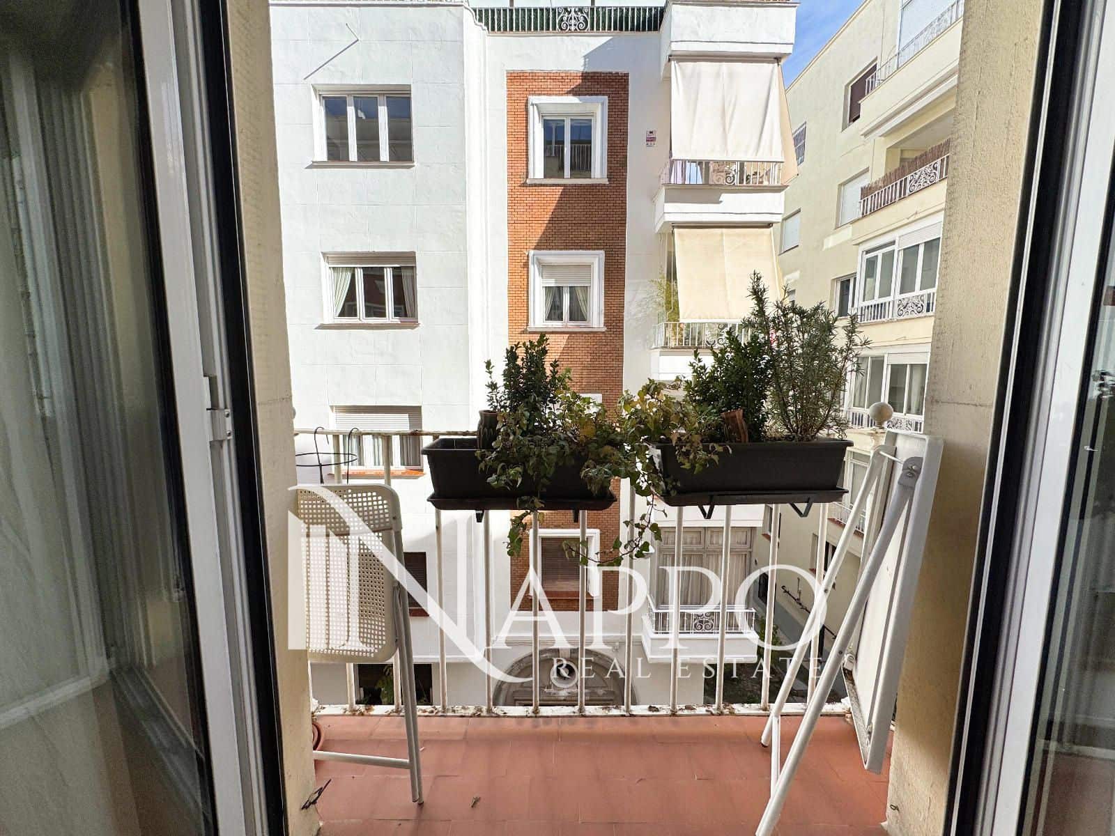 2 slaapkamer Flat te koop in Madrid stad - € 695.000 (Ref: 9414943)