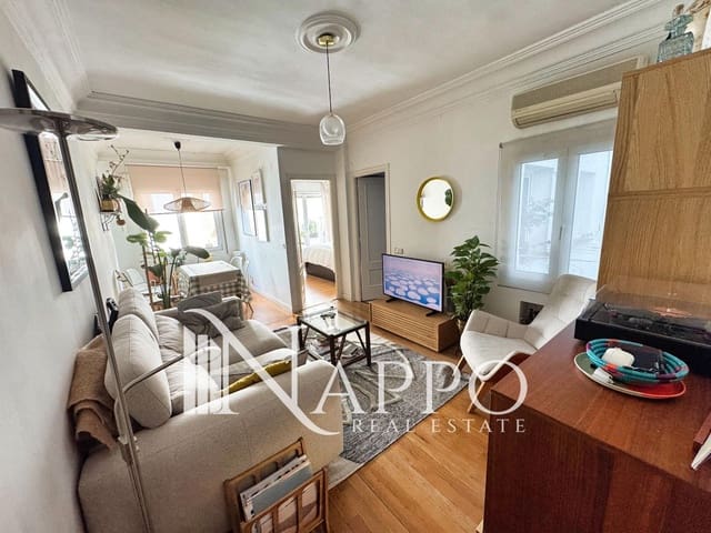 2 bedroom Flat for sale in Argüelles, Madrid city - € 695,000 (Ref: 9414943)