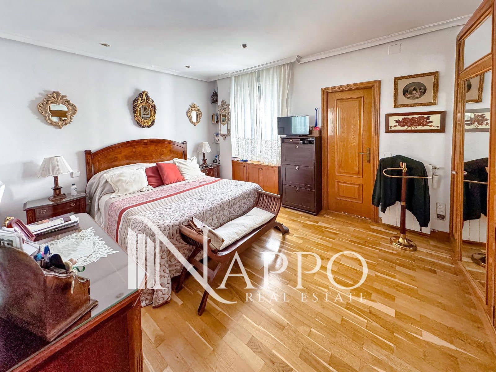 4 bedroom Penthouse for sale in Madrid city - € 1,795,000 (Ref: 9415465)