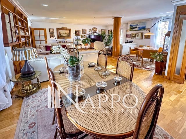 4 quarto Penthouse para venda em Madrid cidade - 1 795 000 € (Ref: 9415465)