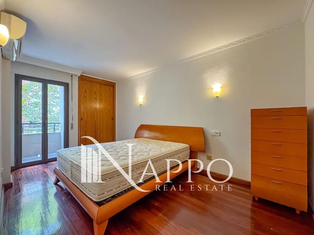 2 soveværelse Lejlighed til salg i Pere Garau, Palma de Mallorca med garage - € 380.000 (Ref: 9418981)