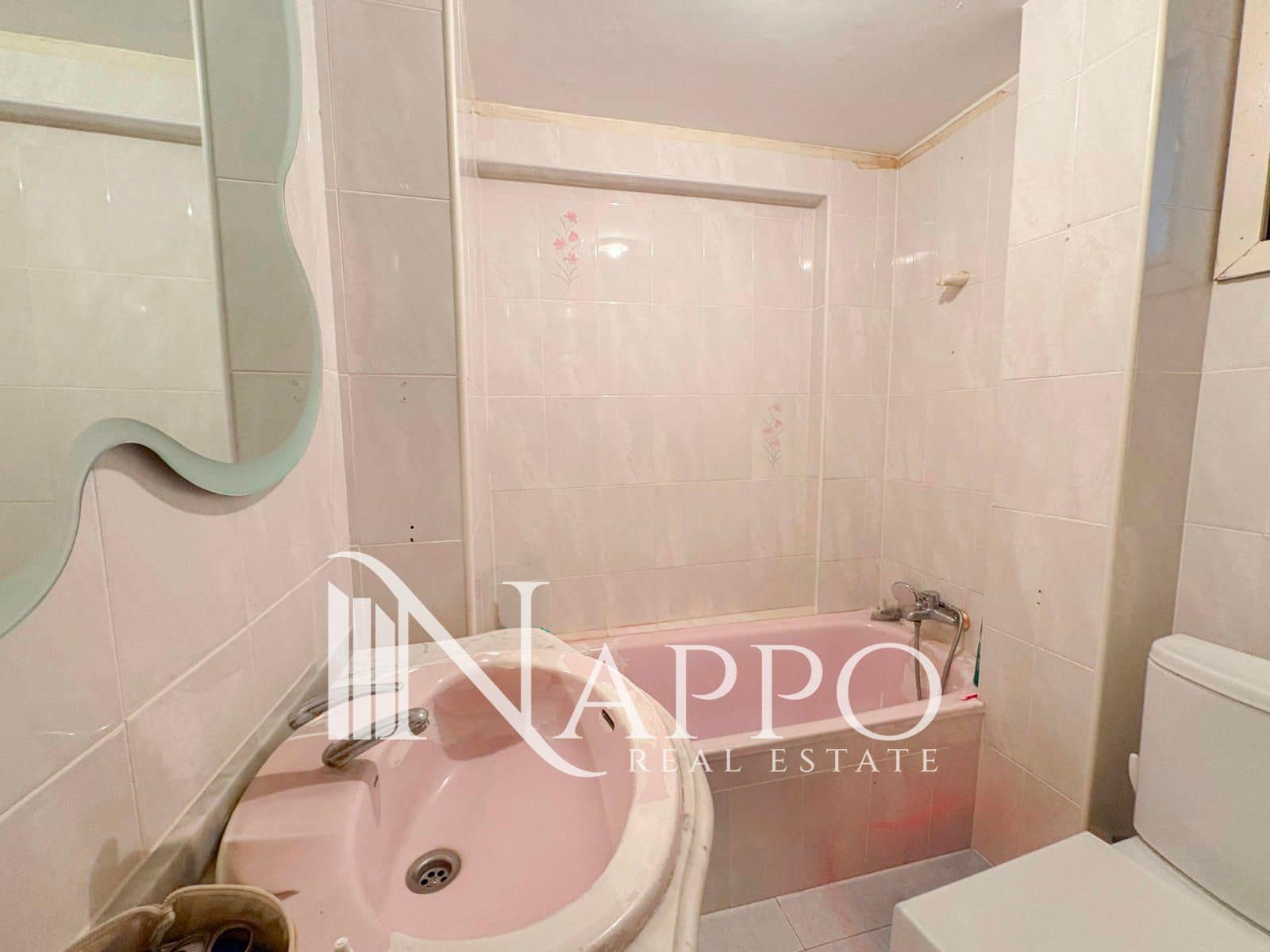 Flat for sale in Costa de la Calma with pool - € 189,000 (Ref: 9422585)