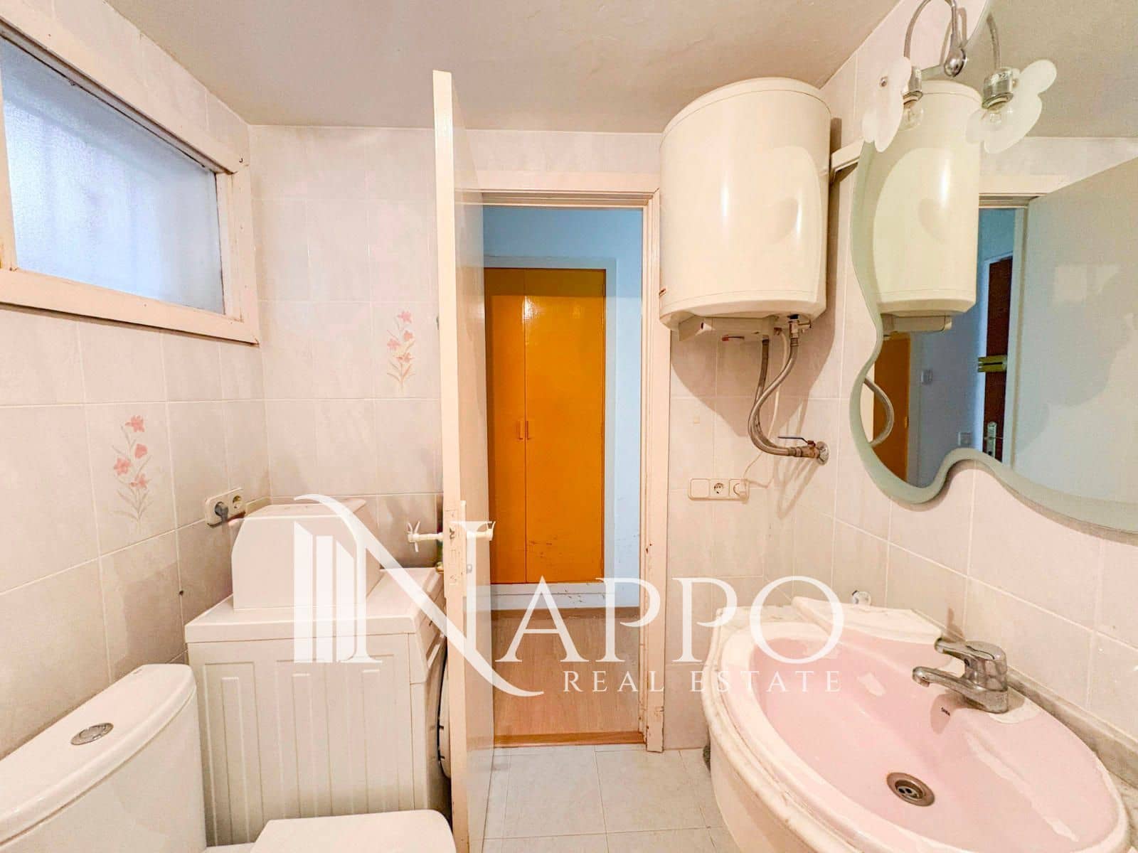 Flat for sale in Costa de la Calma with pool - € 189,000 (Ref: 9422585)