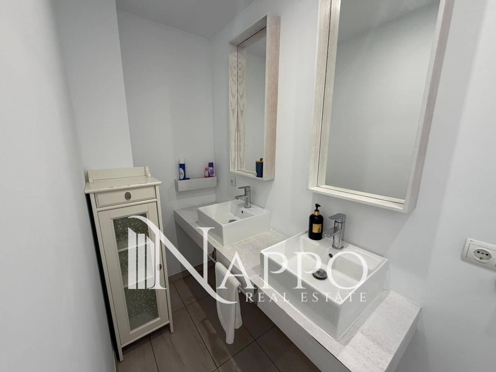 2 soverom Penthouse til leie i Palma de Mallorca med garasje - € 2 000 (Ref: 9426224)