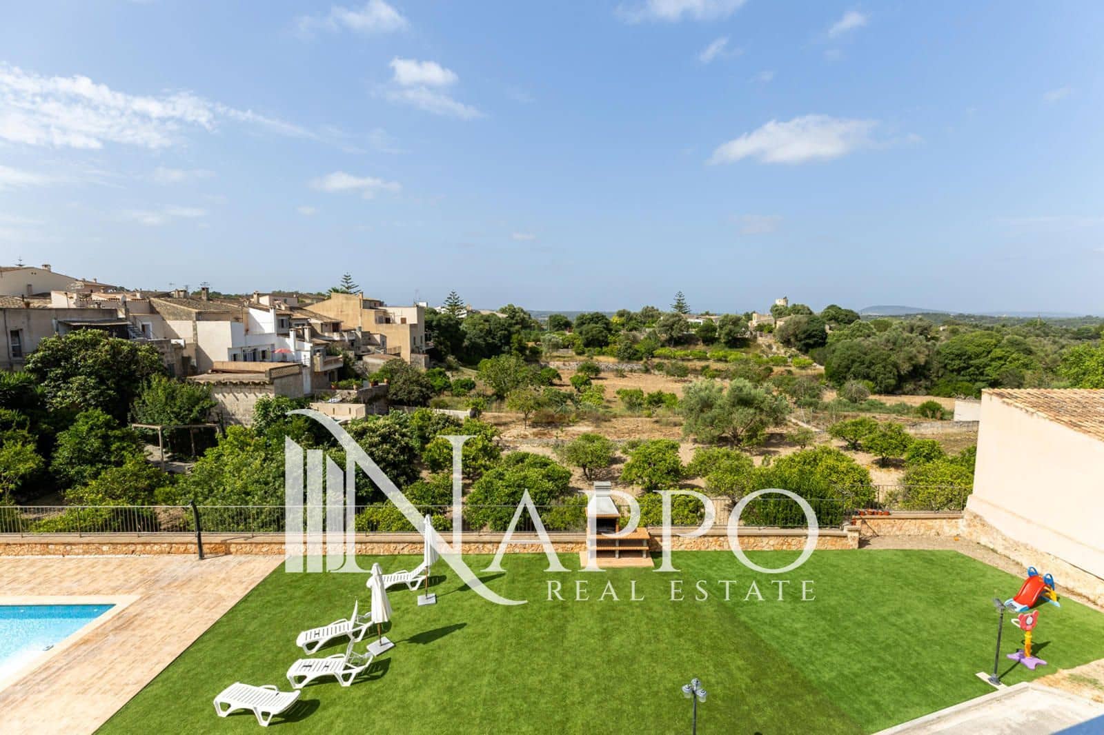 4 soverom Hus til leie i Costitx med svømmebasseng garasje - € 2 000 (Ref: 9428957)