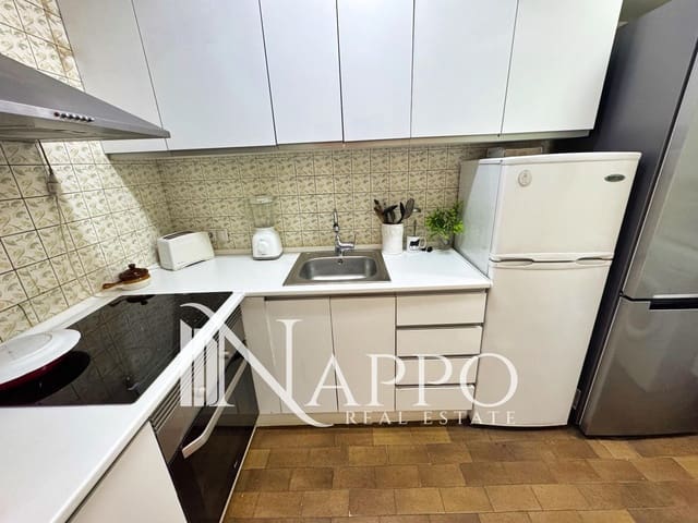 2 soveværelse Lejlighed til leje i Gaztambide, Madrid by - € 750 (Ref: 9429373)