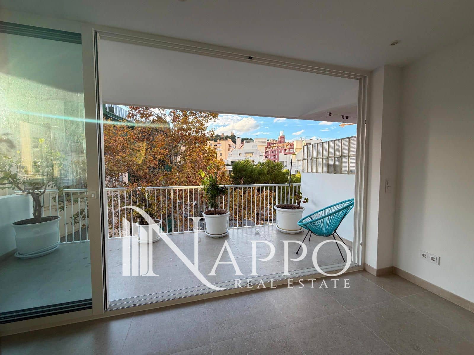 2 bedroom Flat for rent in Palma de Mallorca - € 1,400 (Ref: 9432540)
