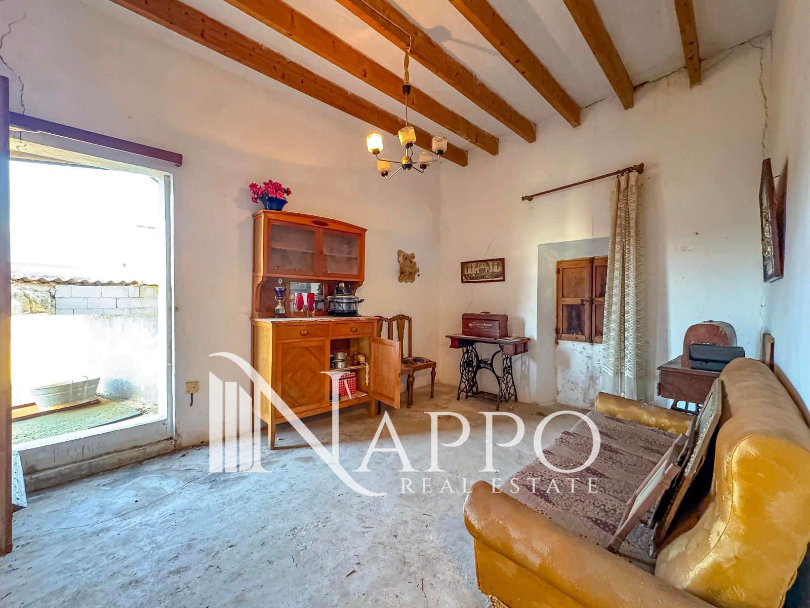 Townhouse for sale in Biniali with garage - € 749,000 (Ref: 9436239)