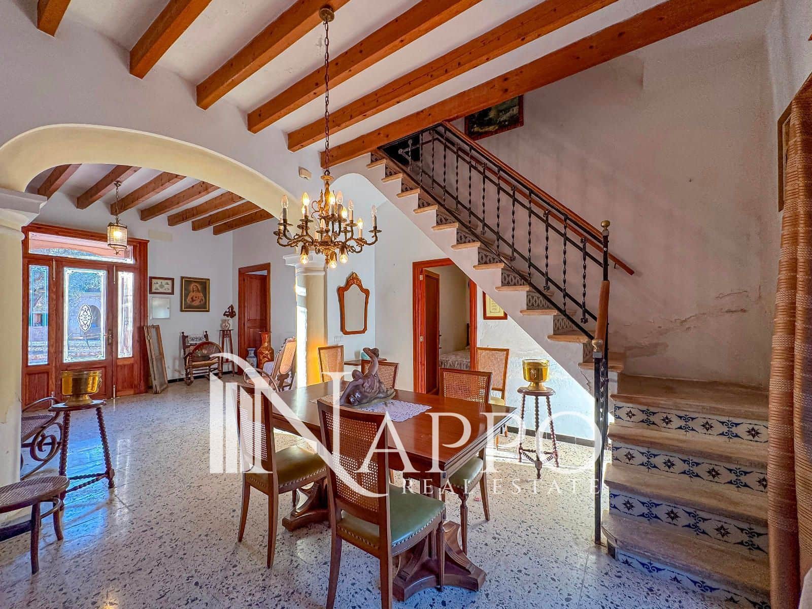 Townhouse for sale in Biniali with garage - € 749,000 (Ref: 9436239)