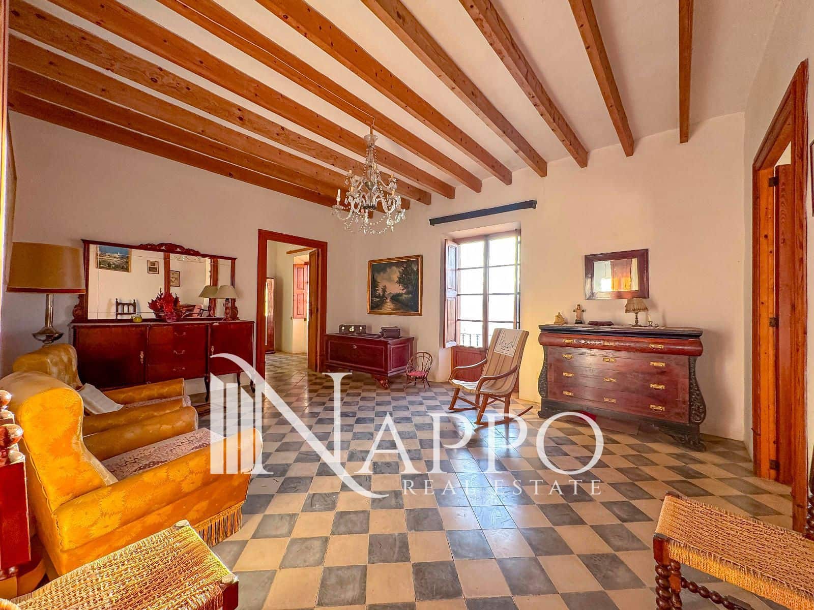 Townhouse for sale in Biniali with garage - € 749,000 (Ref: 9436239)