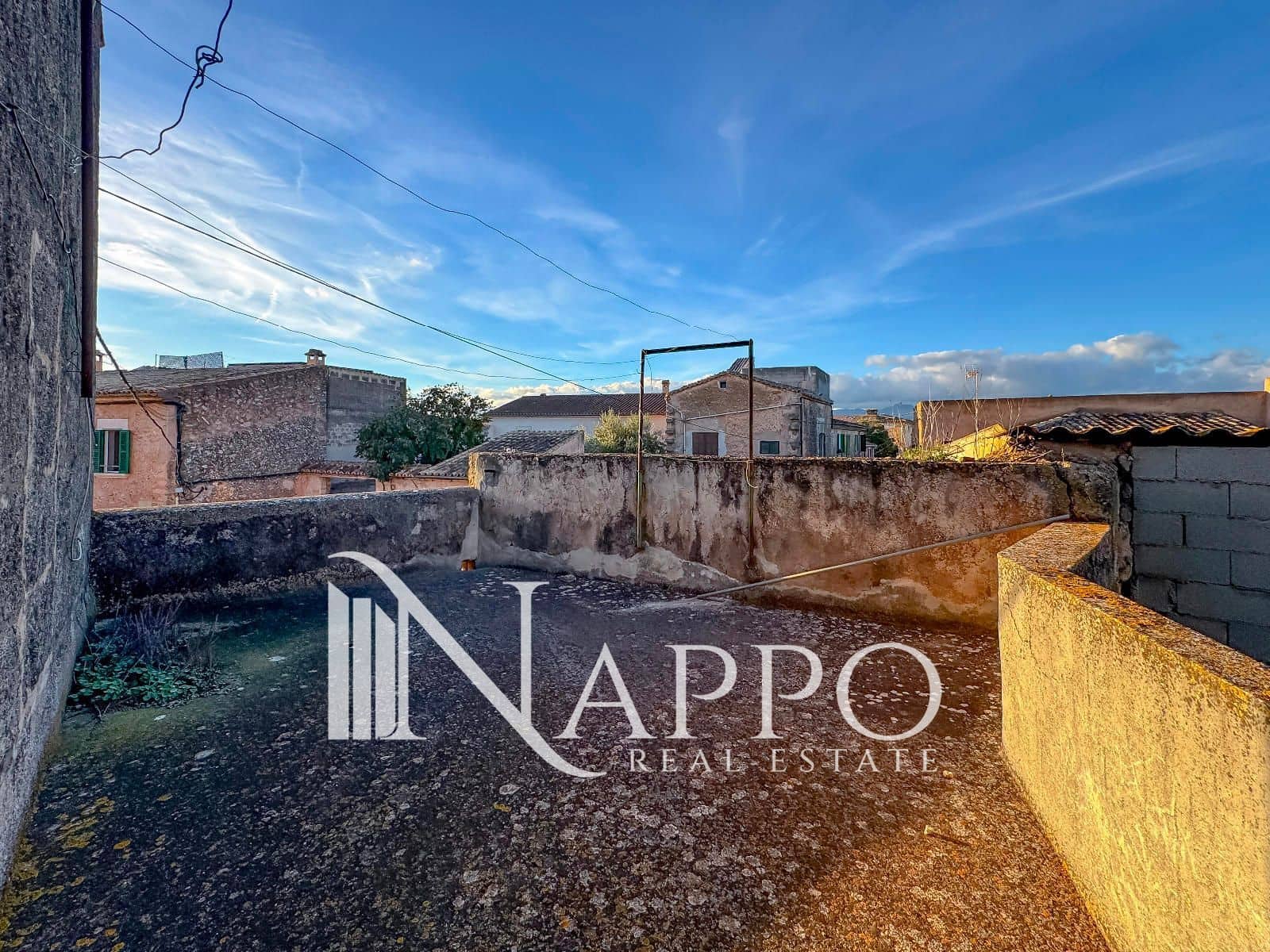 Townhouse for sale in Biniali with garage - € 749,000 (Ref: 9436239)