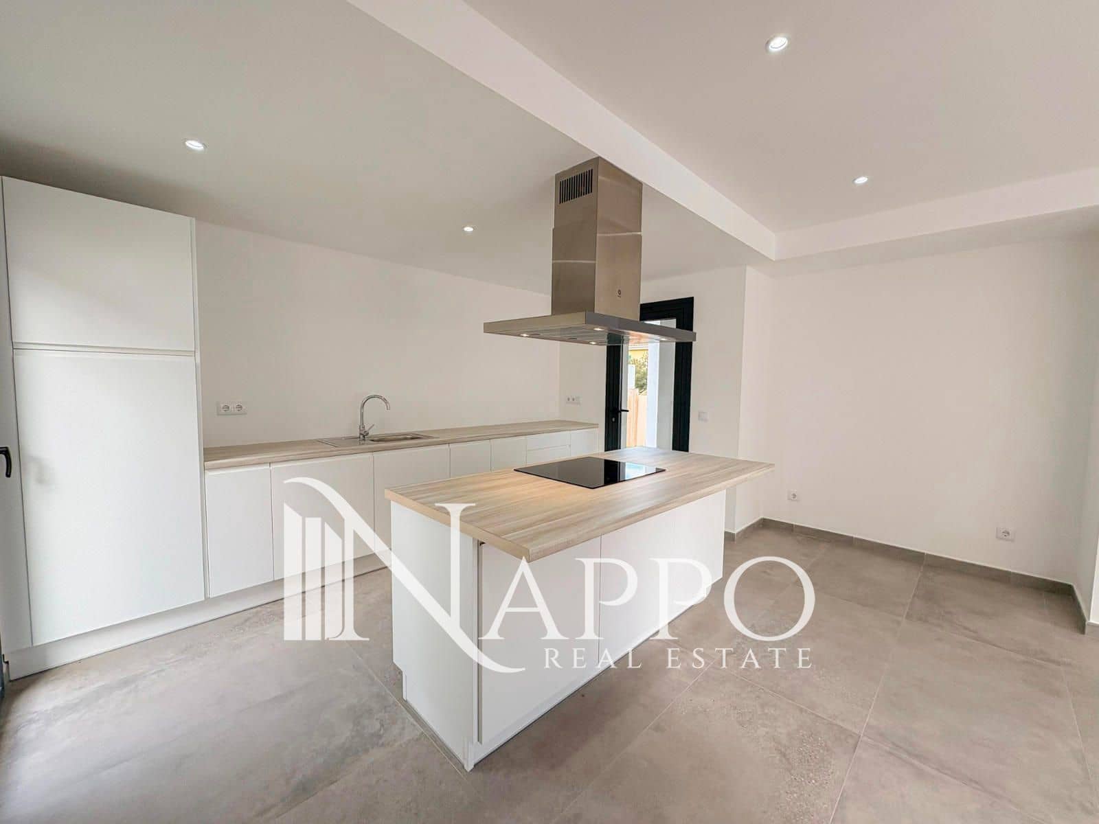 4 soveværelse Villa til salg i Santa Margalida med swimmingpool garage - € 789.000 (Ref: 9444508)