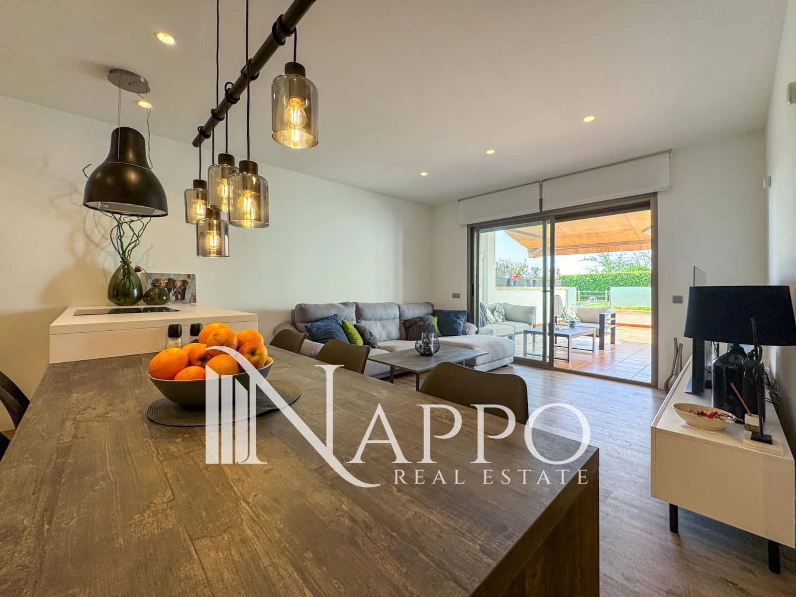 3 slaapkamer Flat te koop in Palma de Mallorca met zwembad garage - € 749.000 (Ref: 9444510)