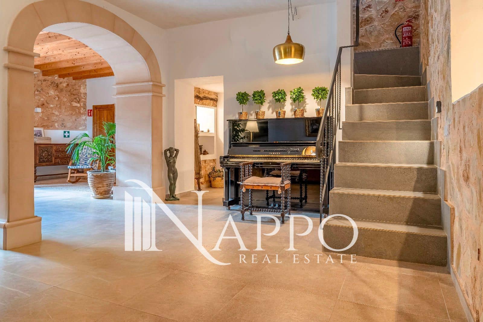 6 sypialnia Willa na sprzedaż w Sencelles z basenem garażem - 3 900 000 € (Ref: 9447191)