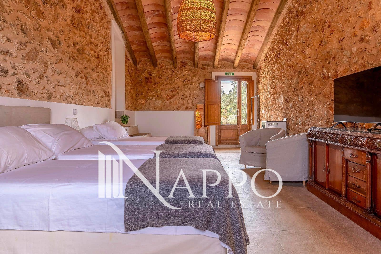 6 sypialnia Willa na sprzedaż w Sencelles z basenem garażem - 3 900 000 € (Ref: 9447191)