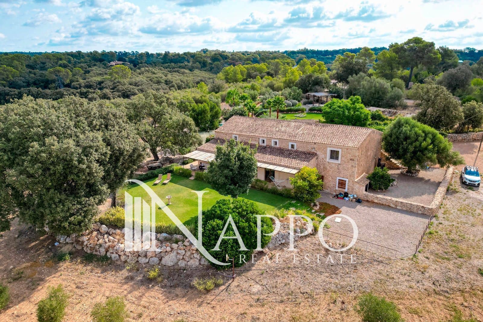 6 sypialnia Willa na sprzedaż w Sencelles z basenem garażem - 3 900 000 € (Ref: 9447191)