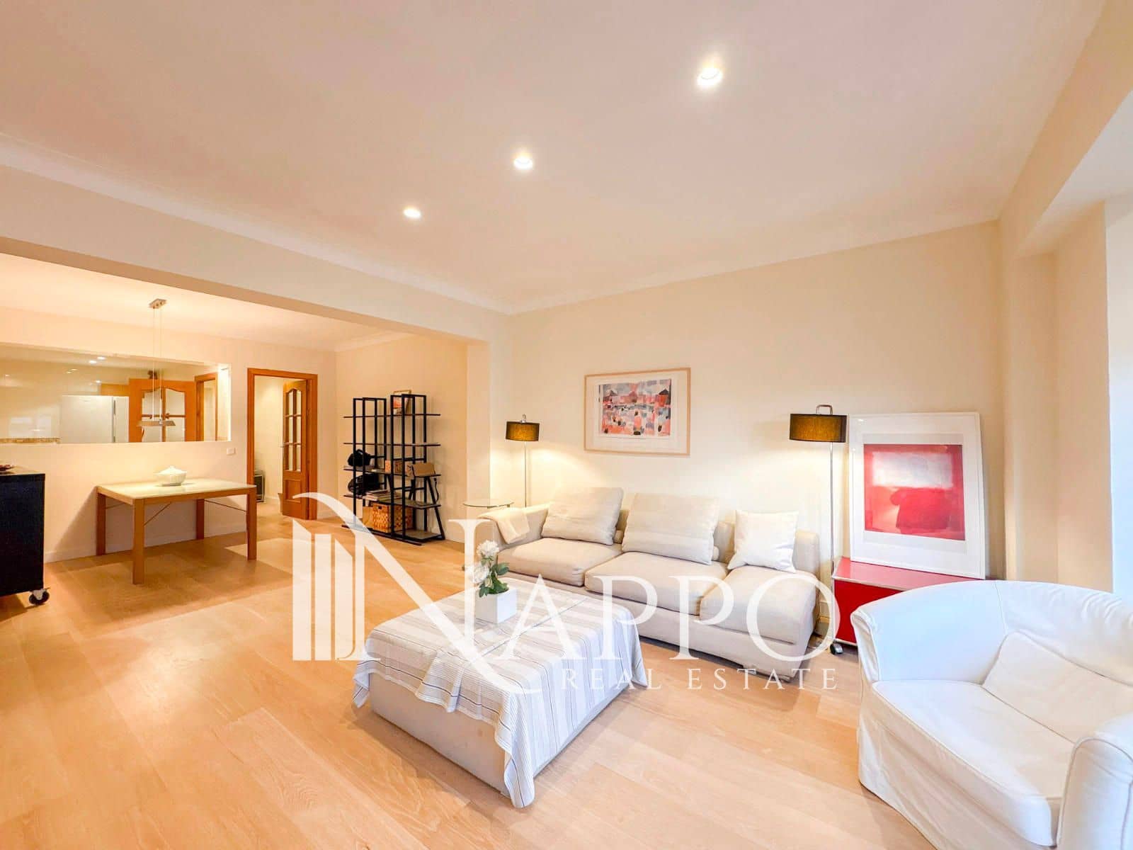 2 bedroom Flat for rent in Palma de Mallorca - € 1,700 (Ref: 9449302)