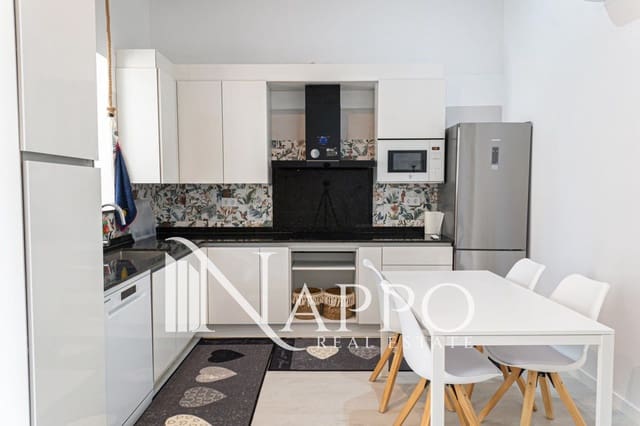 3 soveværelse Lejlighed til leje i Foners, Palma de Mallorca - € 2.000 (Ref: 9449303)