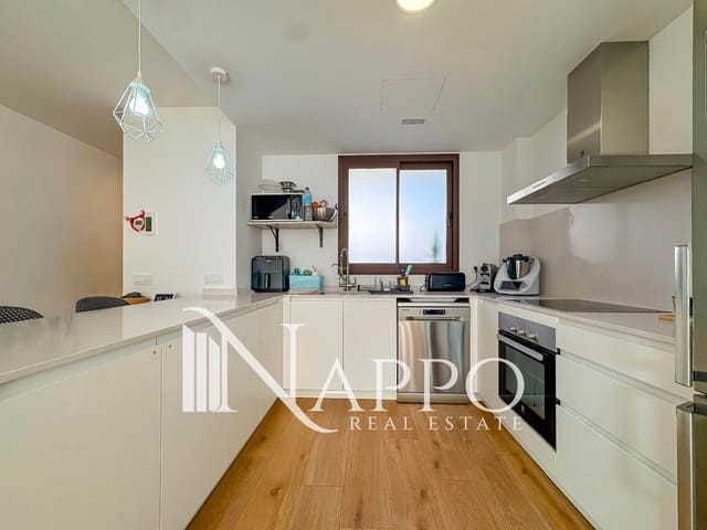 3 makuuhuone Omakotitalo myytävänä paikassa Marratxí mukana uima-altaan 
autotalli - 639 000 € (Ref: 9451401)