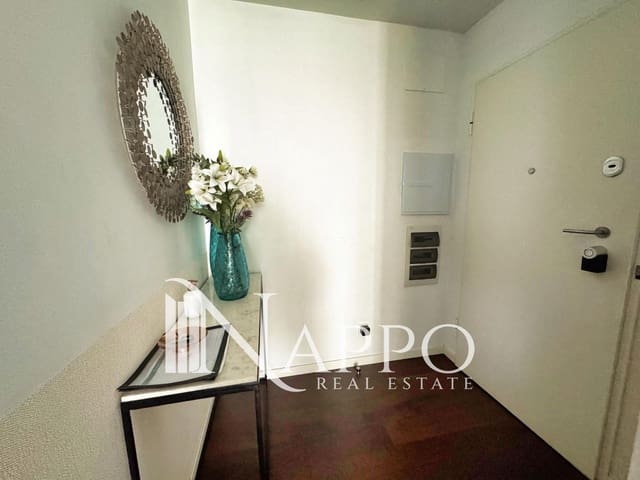 Piso de 2 habitaciones en Centro, Madrid ciudad en venta con piscina garaje - 1.279.000 € (Ref: 9451721)