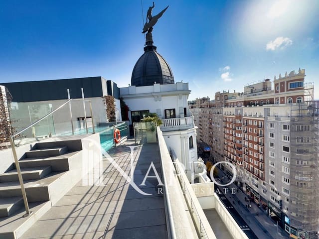 2 slaapkamer Flat te koop in Centro, Madrid stad met zwembad garage - € 1.279.000 (Ref: 9451721)