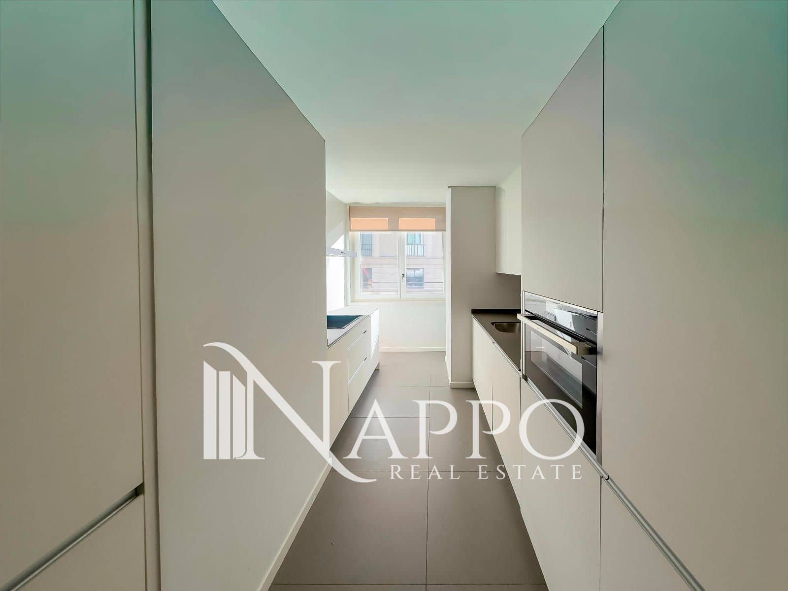 2 bedroom Flat for sale in Madrid city with pool garage - € 1,279,000 (Ref: 9451721)