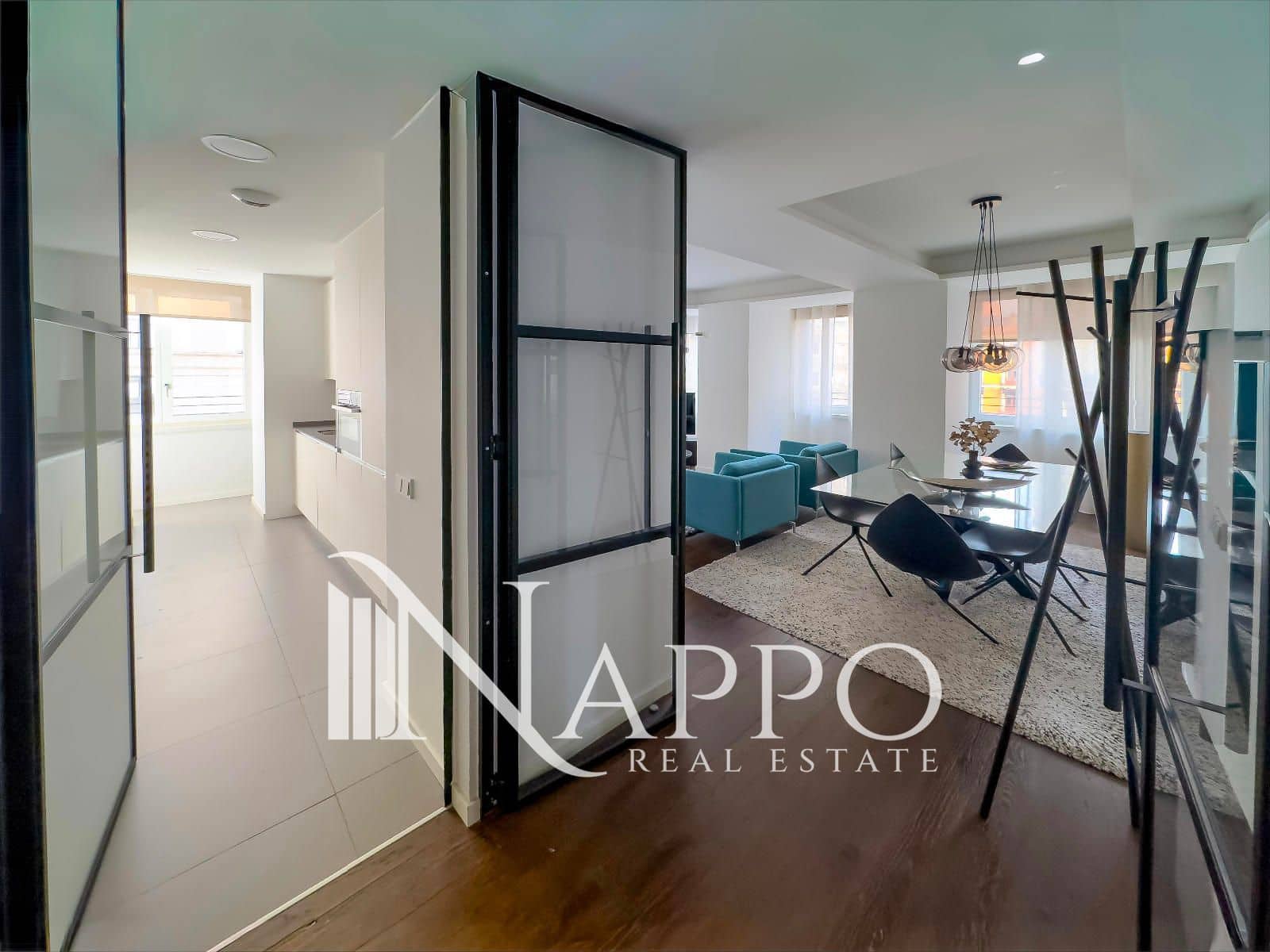 2 bedroom Flat for sale in Madrid city with pool garage - € 1,279,000 (Ref: 9451721)