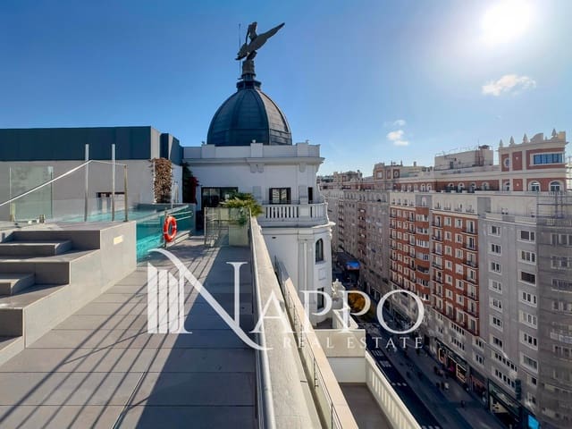 2 soveværelse Lejlighed til salg i Centro, Madrid by med swimmingpool garage - € 1.279.000 (Ref: 9451721)