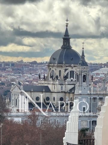 2 soveværelse Lejlighed til salg i Centro, Madrid by med swimmingpool garage - € 1.279.000 (Ref: 9451721)