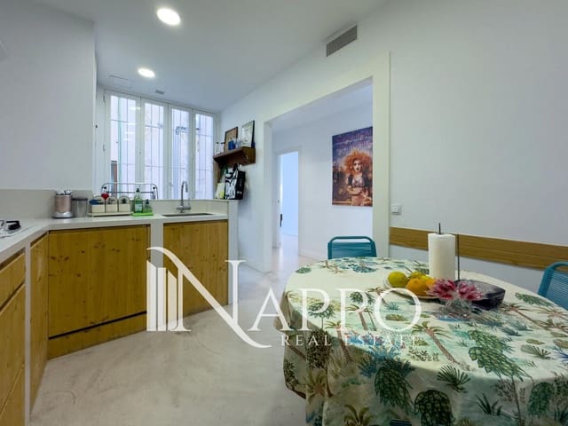 3 quarto Apartamento para arrendar em Sant Nicolau, Palma de Mallorca com garagem - 2 300 € (Ref: 9453420)