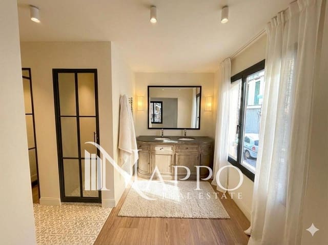 Casa de 2 habitaciones en Chamartín, Madrid ciudad en venta - 1.350.000 € (Ref: 9454742)