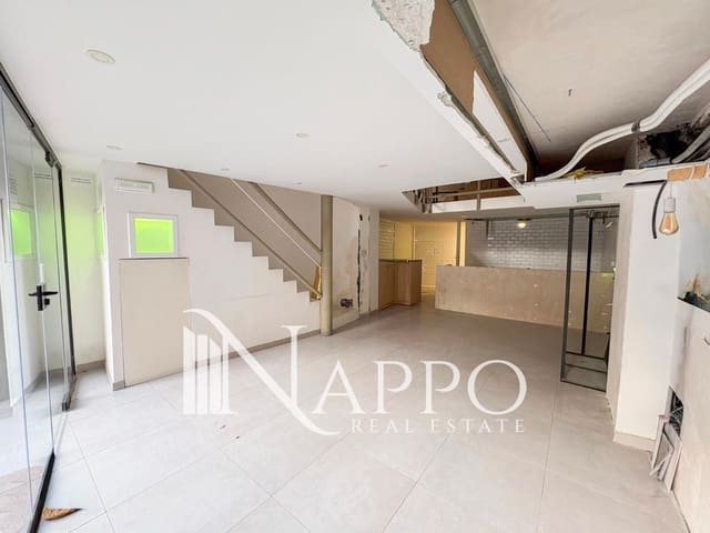 Local Commercial à louer à Palma de Mallorca - 2 000 € (Ref: 9460846)