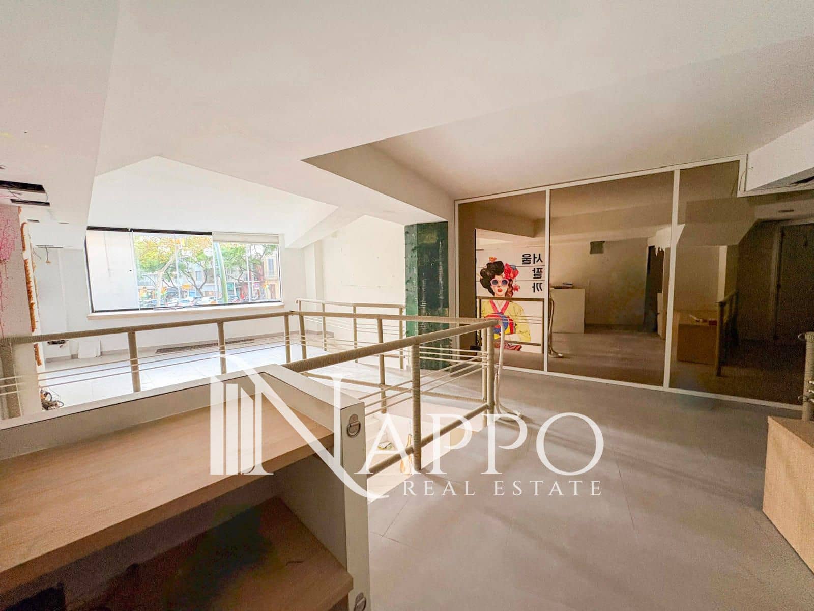 Local Commercial à louer à Palma de Mallorca - 2 000 € (Ref: 9460846)