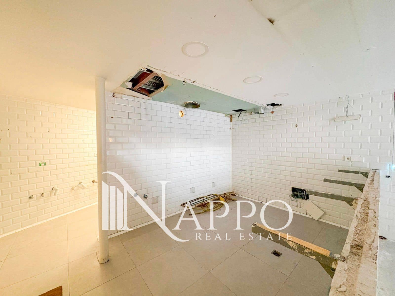 Local Commercial à louer à Palma de Mallorca - 2 000 € (Ref: 9460846)