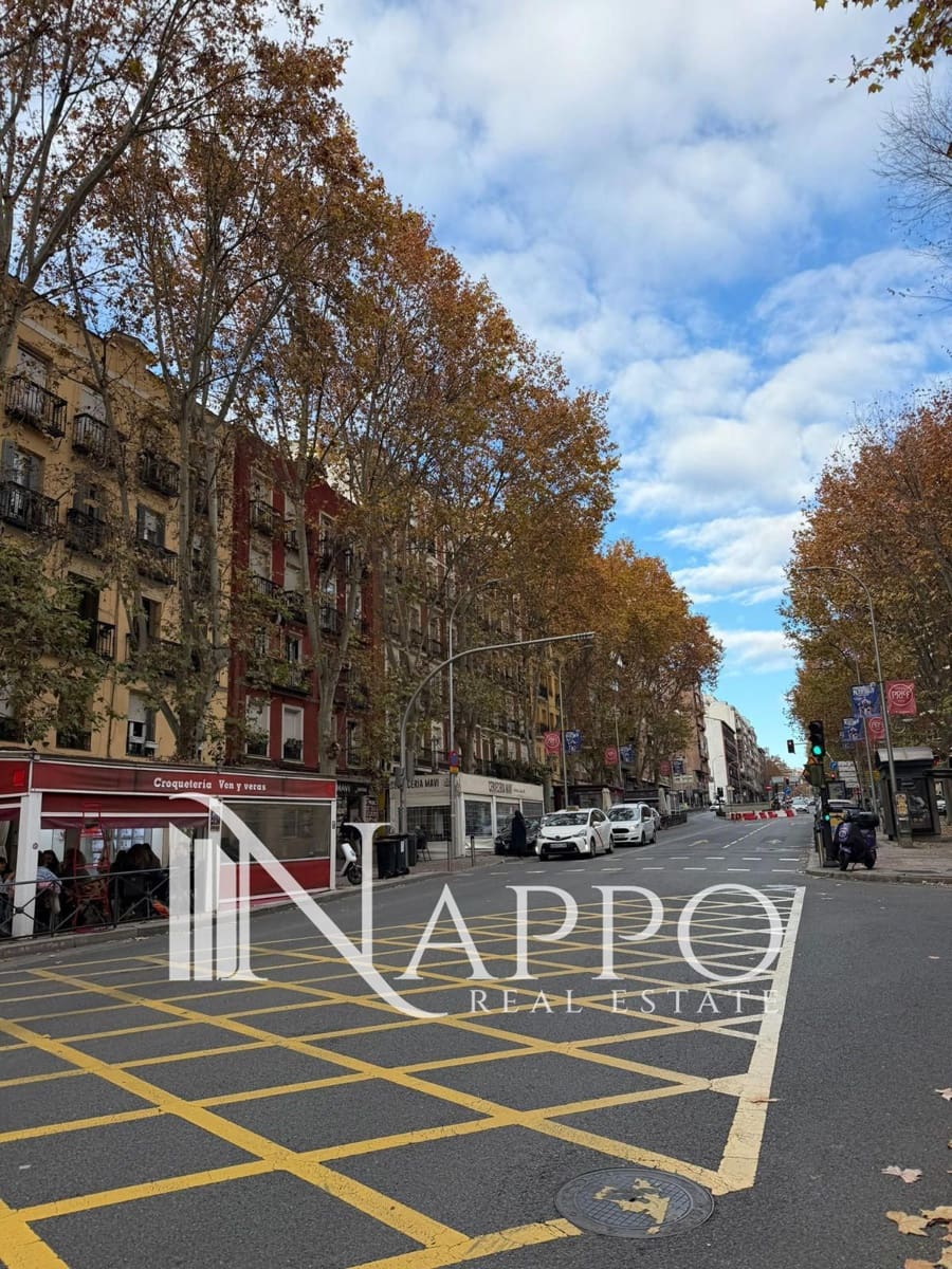 3 sypialnia Penthouse na sprzedaż w Miasto Madryt - 545 000 € (Ref: 9470990)