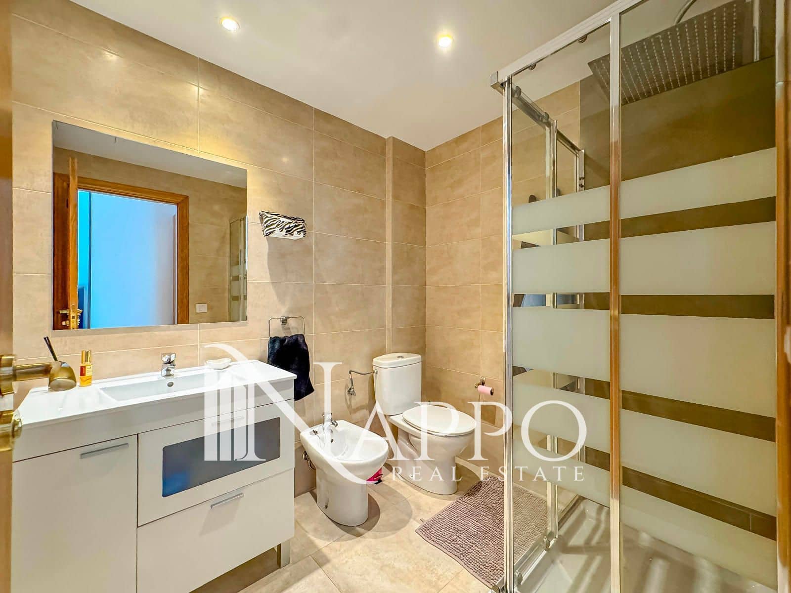 Piso de 3 habitaciones en Son Ferriol en venta con garaje - 710.000 € (Ref: 9471653)