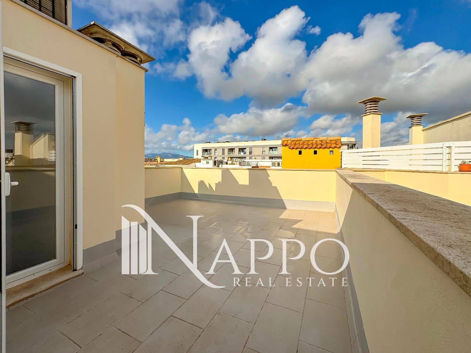 Piso de 3 habitaciones en Son Ferriol en venta con garaje - 710.000 € (Ref: 9471653)