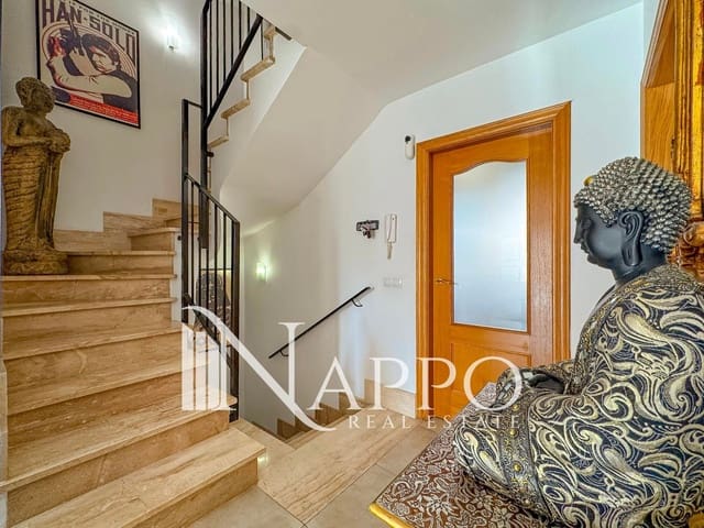 Piso de 3 habitaciones en Son Ferriol, Palma de Mallorca en venta con garaje - 710.000 € (Ref: 9471653)