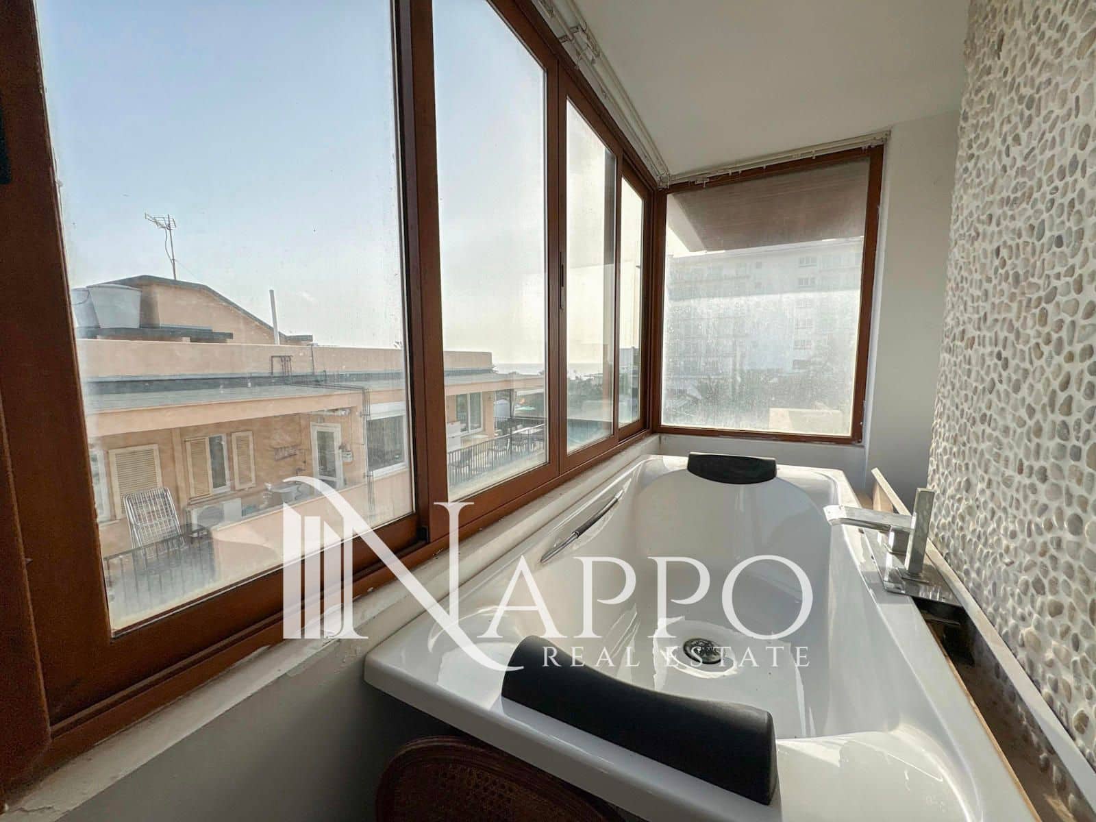 4 sovrum Takvåning till salu i Palma de Mallorca med garage - 669 000 € (Ref: 9473217)