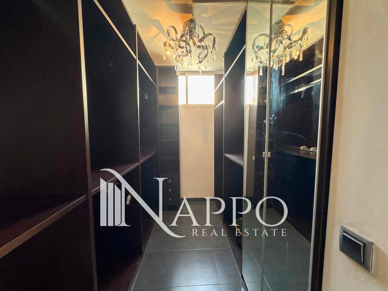 4 sovrum Takvåning till salu i Palma de Mallorca med garage - 669 000 € (Ref: 9473217)