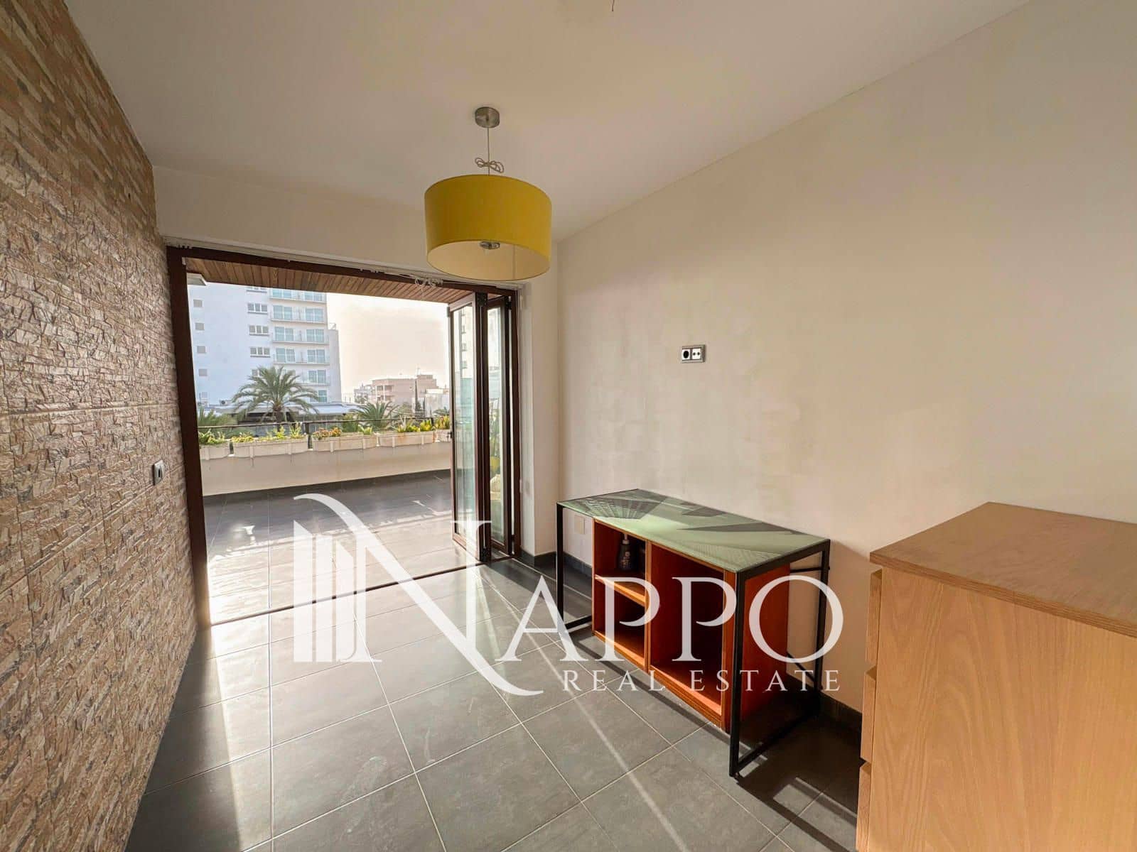 4 sovrum Takvåning till salu i Palma de Mallorca med garage - 669 000 € (Ref: 9473217)