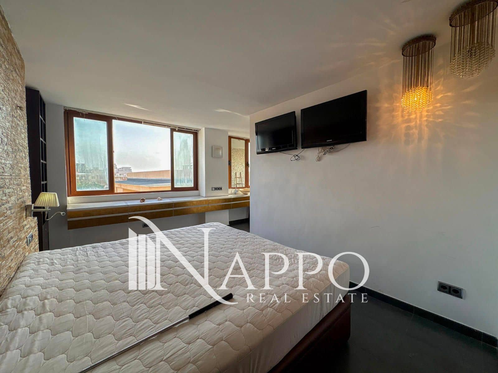 4 sovrum Takvåning till salu i Palma de Mallorca med garage - 669 000 € (Ref: 9473217)